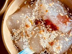 -包整·丝娃娃(一览甲秀楼风景店)