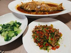 -艳阳天·非遗楚菜(武汉客厅店)