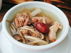 -有红鸡毛店·川菜(建设路店)