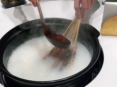 -老船夫婚宴婚庆会馆(延吉路店)