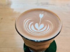 咖啡拿铁Latte-悟白咖啡WoobyCafe
