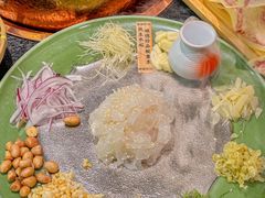 -得意咚瓜·顺德鱼生·冬瓜盅火锅