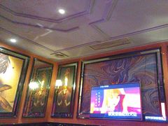 -欢乐迪KTV(南坪上海城店)