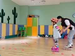 -乐翔轮滑(中庚漫游城店)