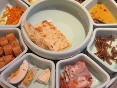 -静之湖湖畔餐厅