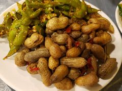 花毛一体-虎虎龙虾大排档(双井店)
