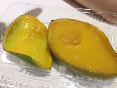 -志龙皇冠吃货椰子铺