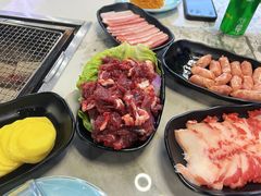 -传奇龙虾·烤牛肉