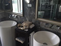 -榛悦隆堡成都酒店(春熙路太古里店)