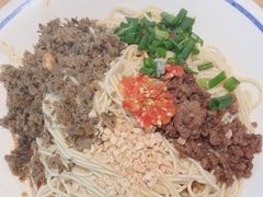 -蓉李记成都名小吃(武汉经开万达店)