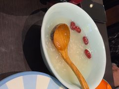 -川流不息·地道川菜·小龙虾(松东路店)