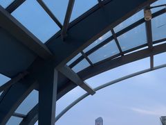 -国际港务区(地铁站)