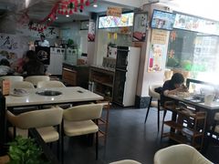 大堂-三头牛·潮汕牛肉生蚝火锅 (夏湾店)