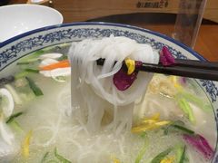 -香麒园·过桥米线·南湖雅宴