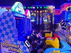 -星舰梦航(广百广场荔胜店)