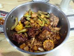 -内蒙焖面大盆骨餐馆(山大路店)