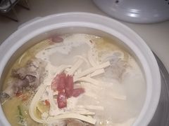 -小骨煲金华砂锅(转塘金街美地店)