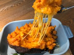 -蜜桃餐厅·伴山(湖滨商业街店)