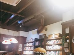 大堂-1013咖啡书吧(兰庭国际店)