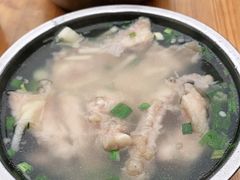 -依云煎包店