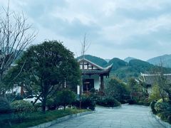 -剑河仰阿莎温泉小镇