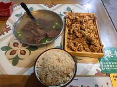 -阿灶卤煮老店·姜母鸭(五店市总店)