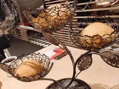 霸王酥皮叉烧包-避风塘(宝山万达店)