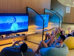 -涨巢·潮玩水疗局