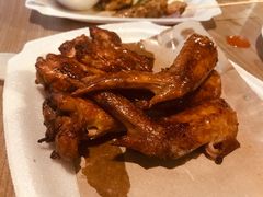 -东海岸人工湖美食村