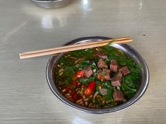 -花溪牛肉粉(八鸽岩店)