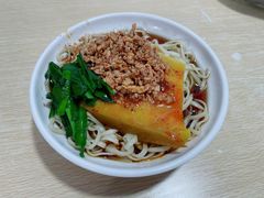 -洪记凉米线(新兴路店)