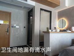 -闲隅江景艺术酒店(解放碑洪崖洞总店)