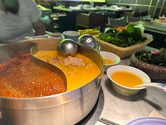 -澳美徕·港式花胶鸡火锅(高新万达店)