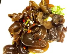 -绿茵阁(体育西分店)