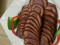 android_upload_pic-月亮河温泉度假酒店