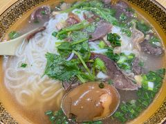 -肇兴特色牛肉粉