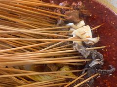 -拈签一笑黄牛肉辣卤串串
