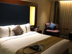 -上海浦东假日酒店