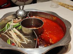 鸳鸯锅底-佰人王串串香(南通路店)