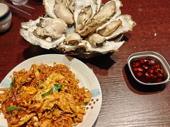 -蚝堡海鲜·威海菜·海肠捞饭·烧烤·亚洲吃蚝公司(幸福门店)