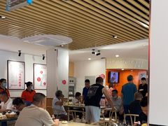 大堂-闫家驴肉老店(华电一校店)