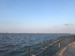 -上海滴水湖皇冠假日酒店