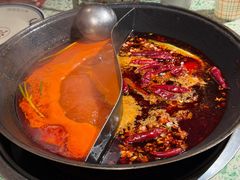 番茄鸳鸯锅-鸿姐老火锅·传统炒料(上海旗舰店)