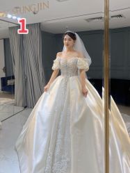 点击看大图 -GRACE KELLY婚纱与礼服(北京店)