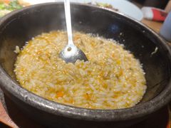 -蜜桃餐厅·伴山(湖滨商业街店)