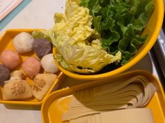 -润园四季椰子鸡火锅(卓越INTOWN店)