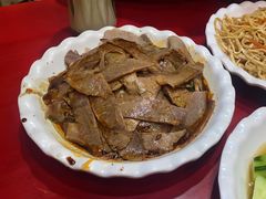 -金杨拉面王小吃面馆·牛三宝面·红烧牛肉粉