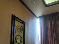 -莱仪堂艾灸经络养生馆(宜川路店)