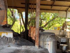 -大石鼓山庄·珠海第一烧猪