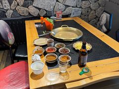 -顶顶汤火牛排火锅·经典铜锅涮肉